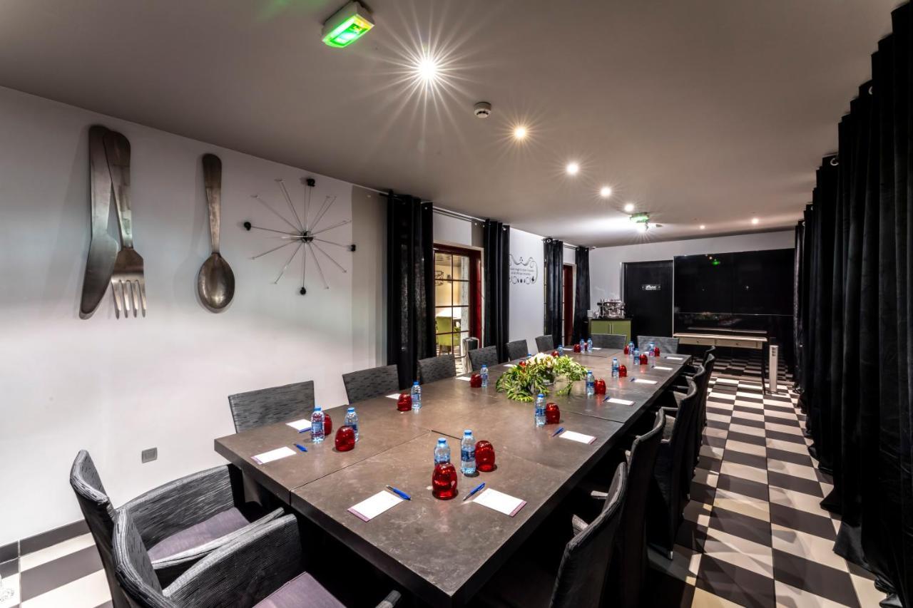 Auberge De Maison Rouge Ветра-Монту Экстерьер фото