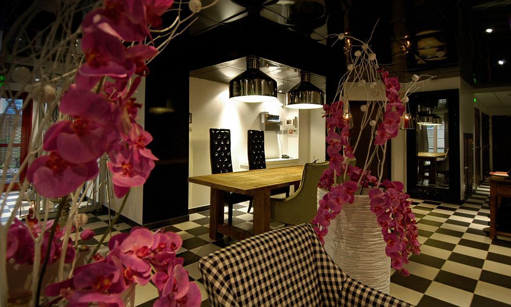 Auberge De Maison Rouge Ветра-Монту Экстерьер фото