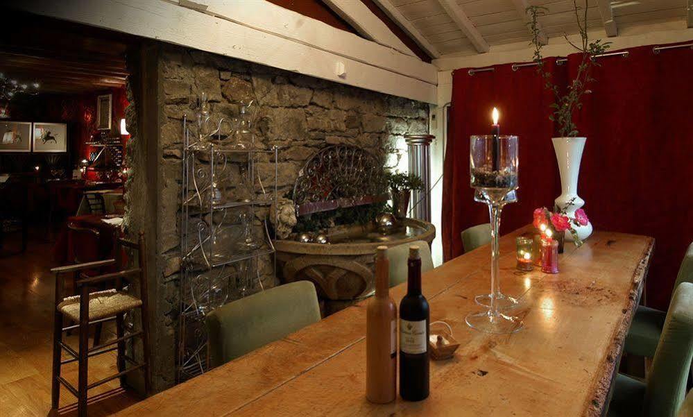Auberge De Maison Rouge Ветра-Монту Экстерьер фото