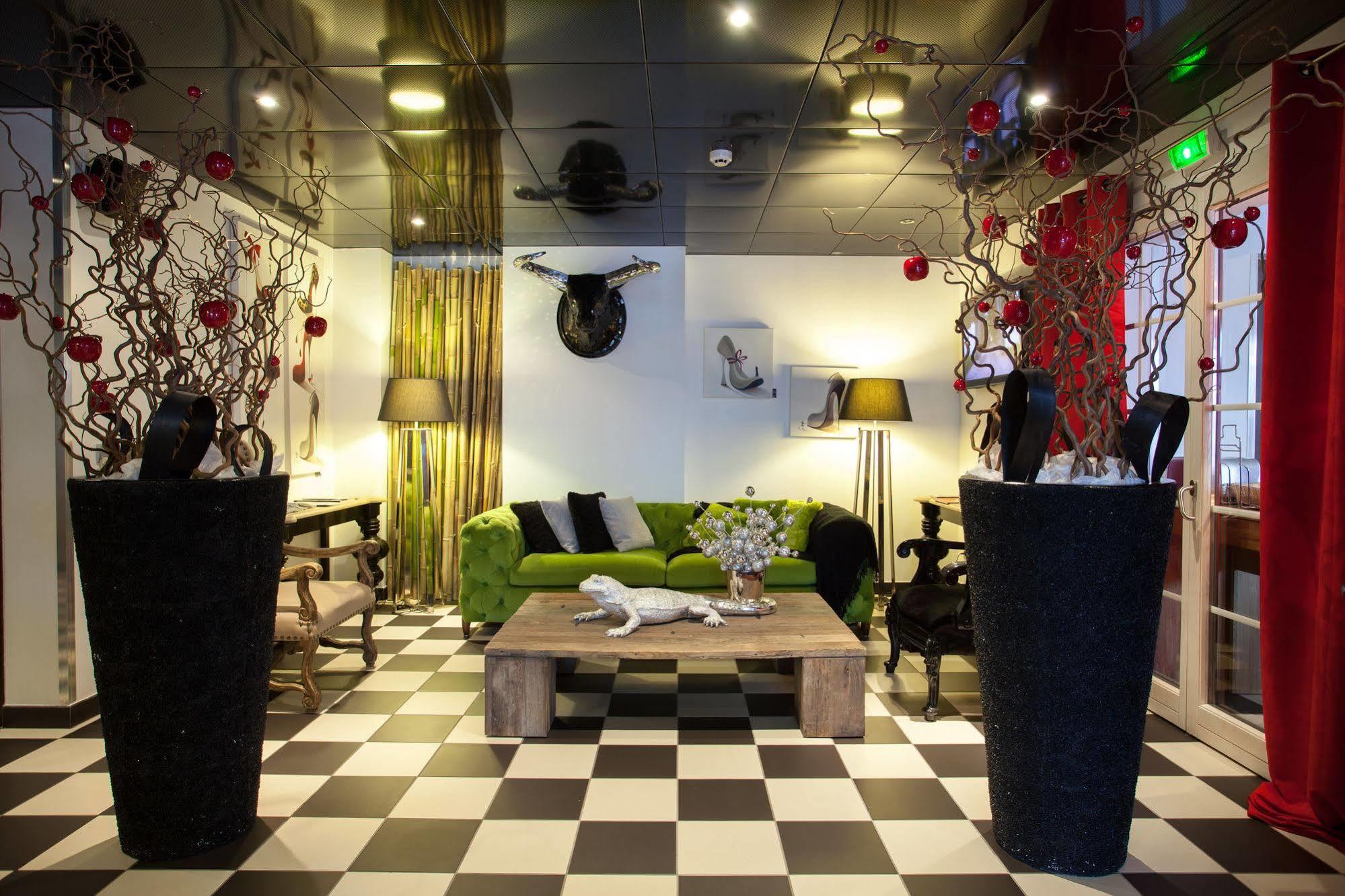 Auberge De Maison Rouge Ветра-Монту Экстерьер фото